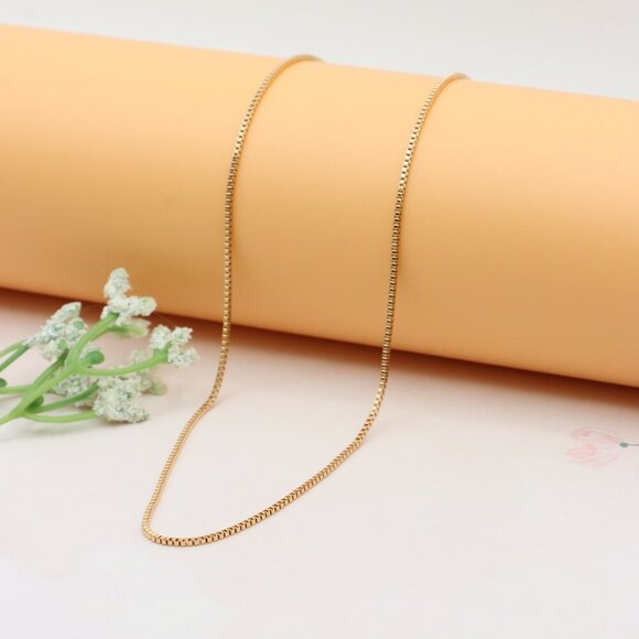 "Glossy Rose Gold Box Chain Necklace Minimal Design, XPNL0298 - Picture 1 of 12